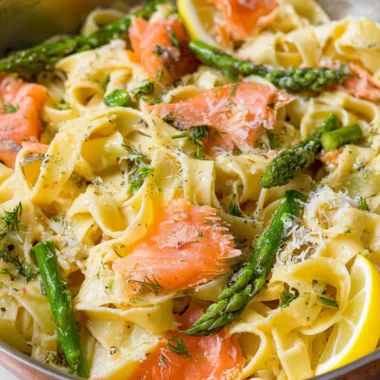 Deliciously Easy Smoked Salmon Pasta Recipe