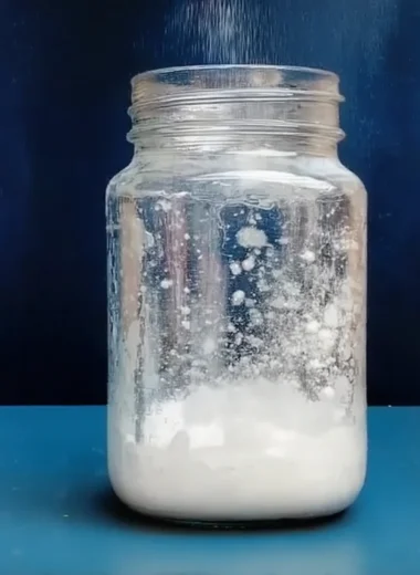 Snowstorm in a Jar Experiment: A Fun Science Activity Recipe