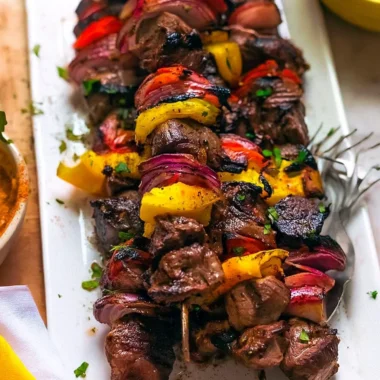 Easy Steak Kabobs Recipe (Perfect for Grilling!)