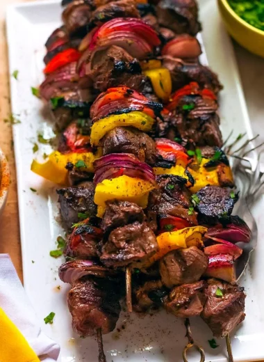 Easy Steak Kabobs Recipe (Perfect for Grilling!)
