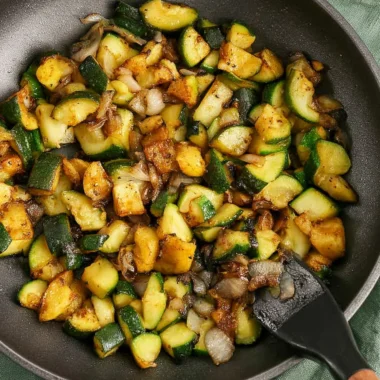 Deliciously Easy Sautéed Zucchini Recipe